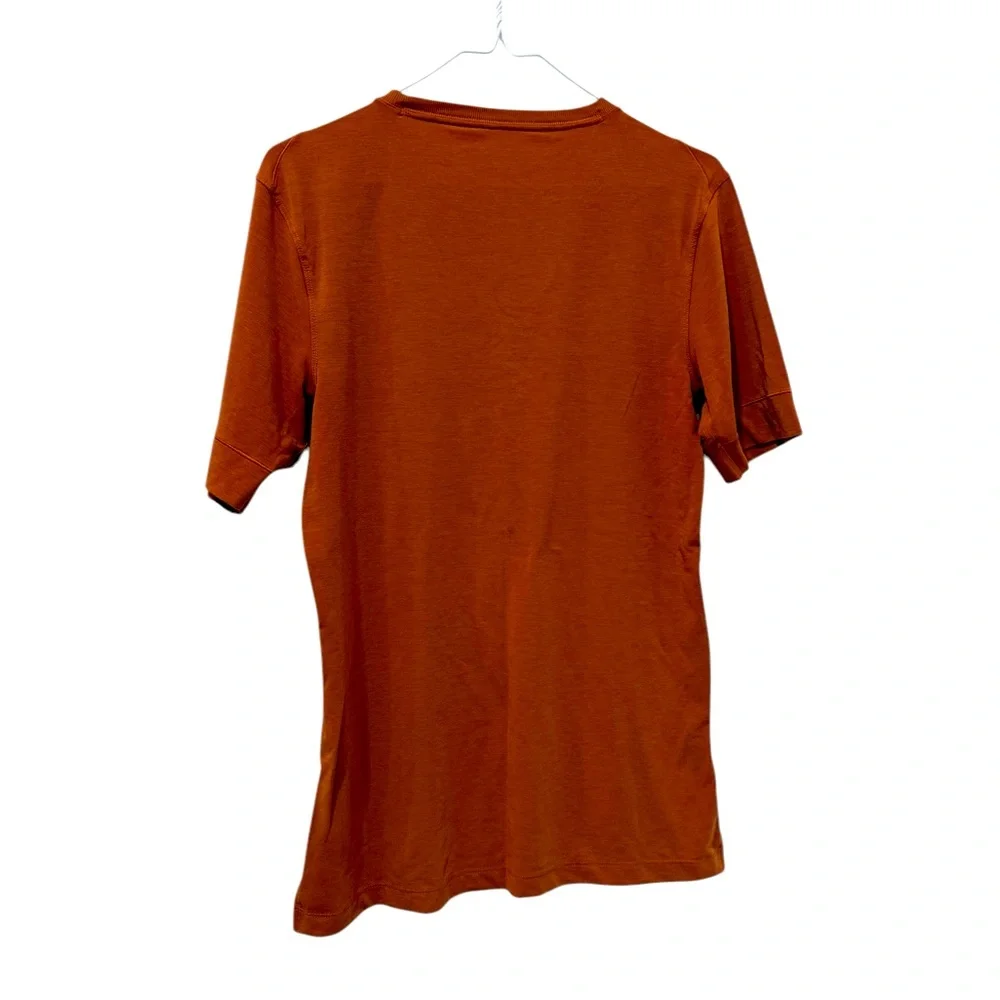 Men’s Nike Yoga shirt - Size small- Orange - Picture 2 of 3